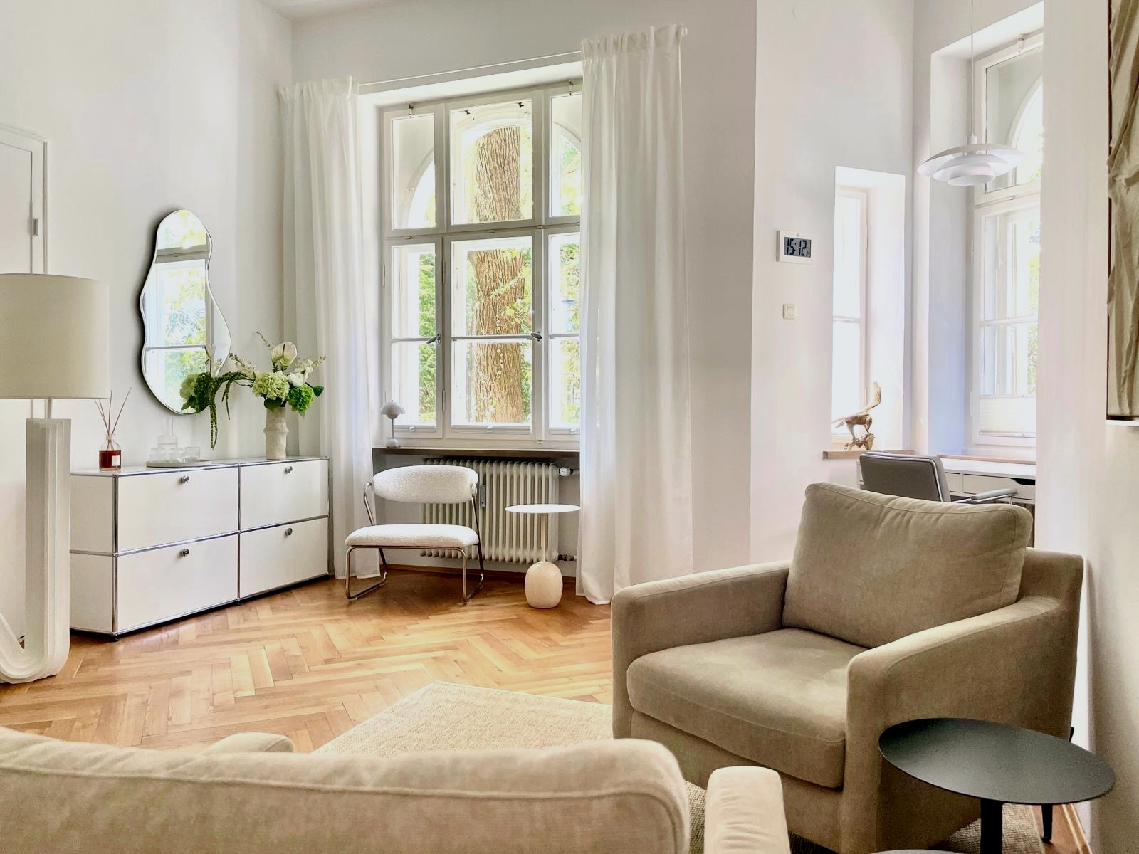 Helles Therapiezimmer Psychotherapie Adler München